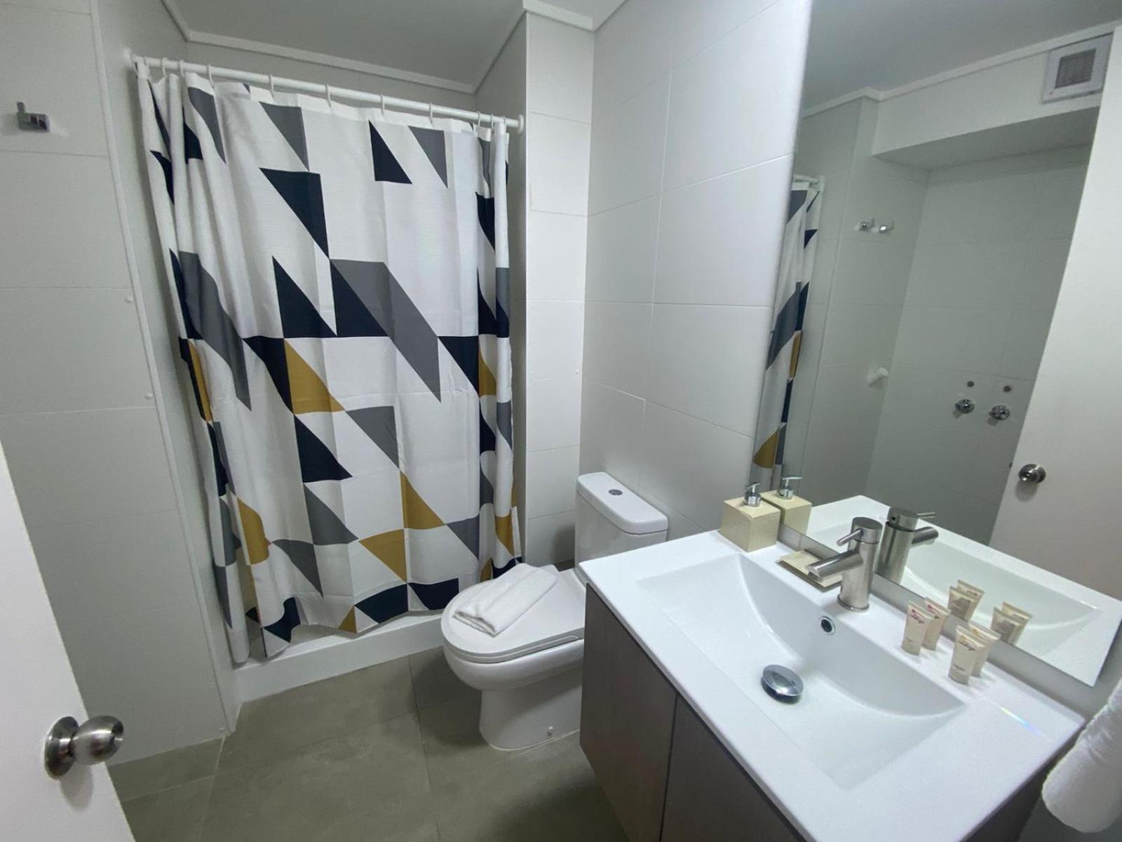 Aparthotel Epicentro - *